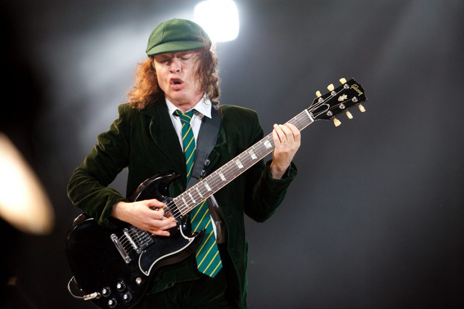 Angus Young 10 hechos